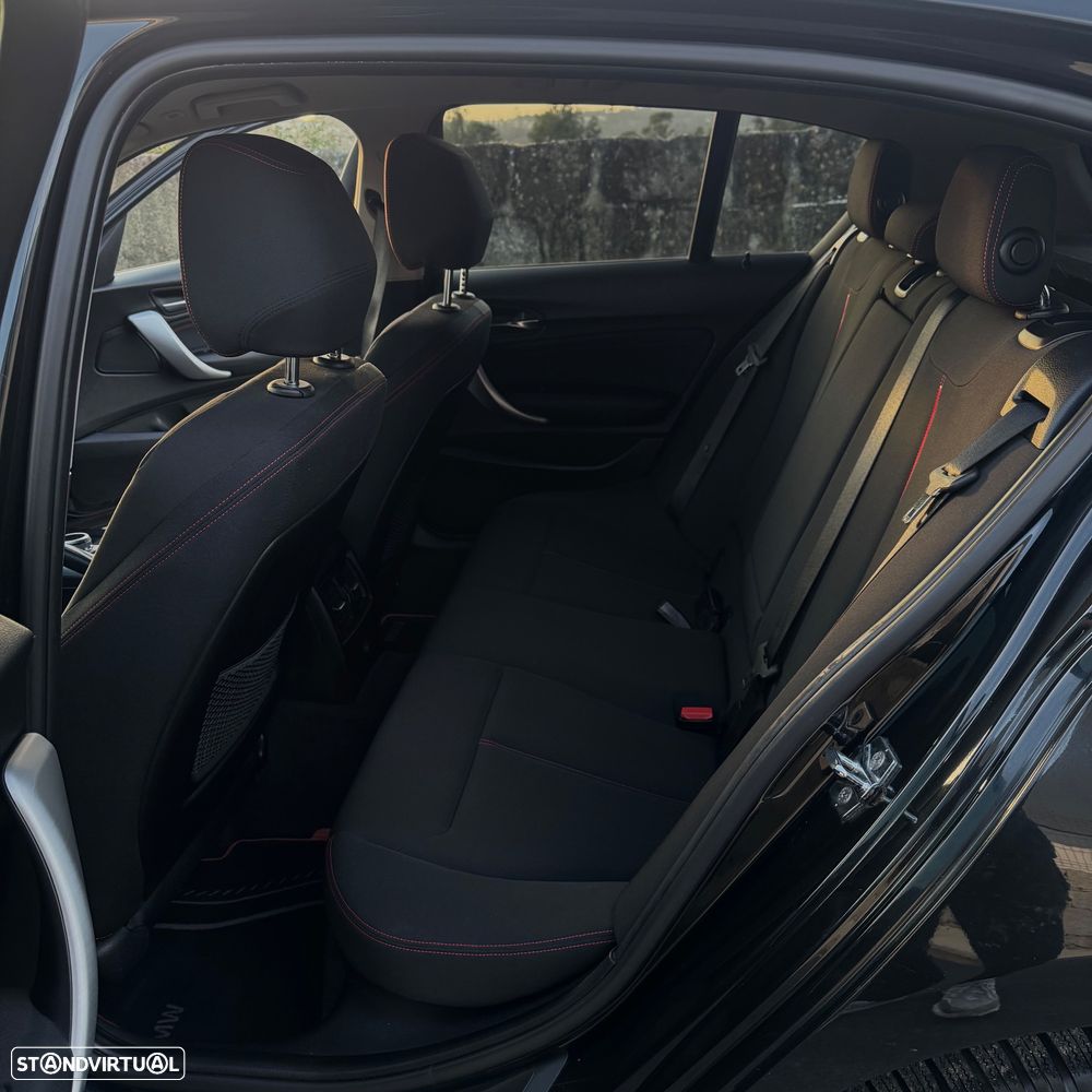 BMW 118 i Sport Line - 11