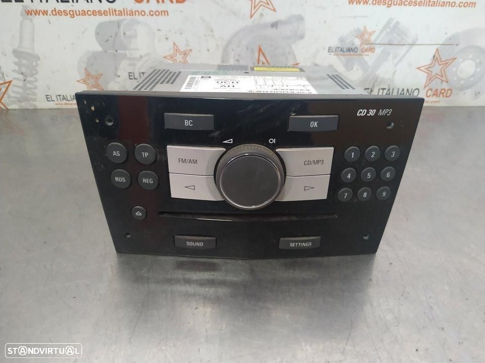 SISTEMA DE ÁUDIO RÁDIO CD OPEL ASTRA H TWIN TOP - 1