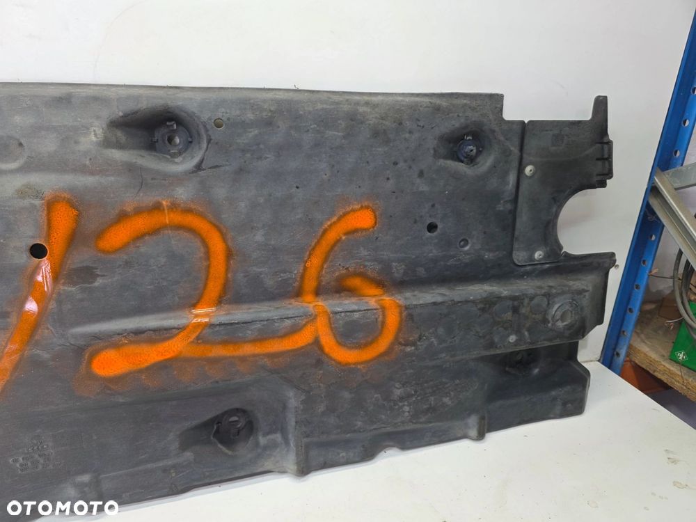 OSŁONA PŁYTA PODWOZIA PRAWA AUDI A3 8P 1K0825212 - 6