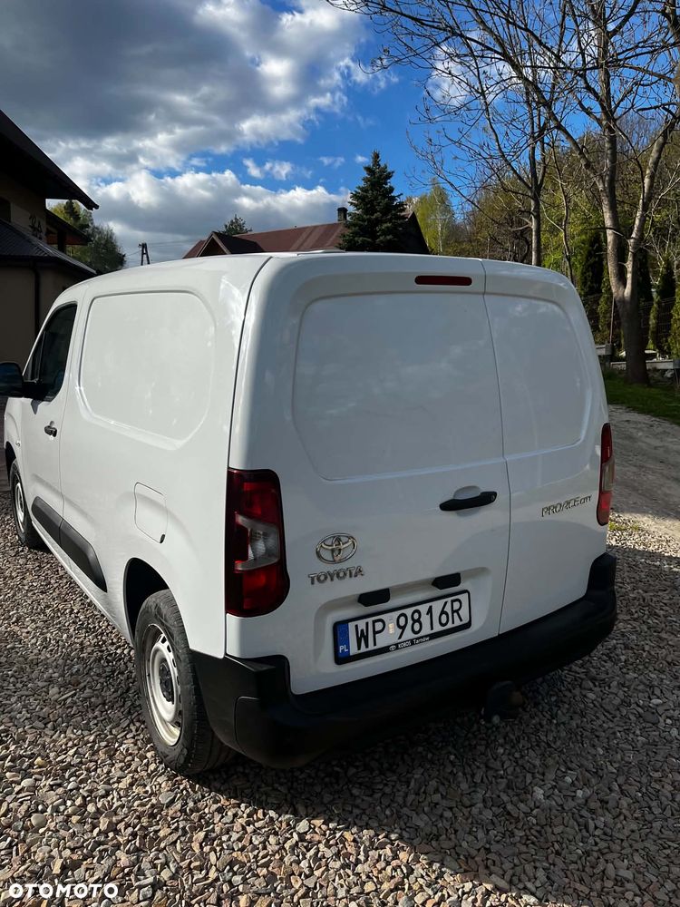 Toyota PROACE CITY - 15