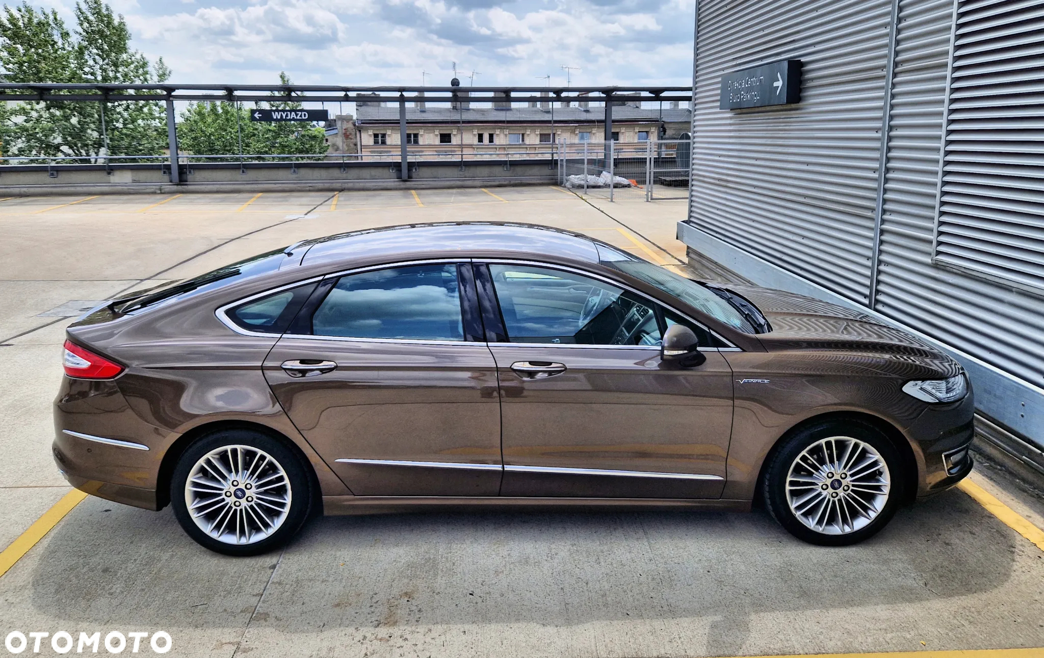 Ford Mondeo Vignale 2.0 TDCi PowerShift - 9