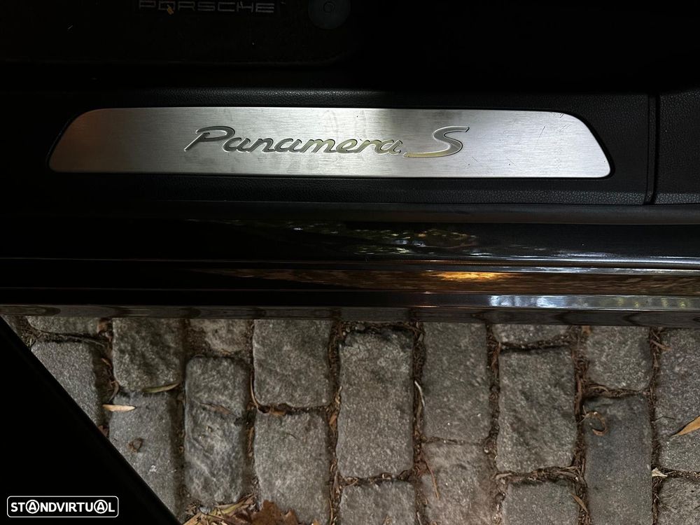 Porsche Panamera S PDK - 41