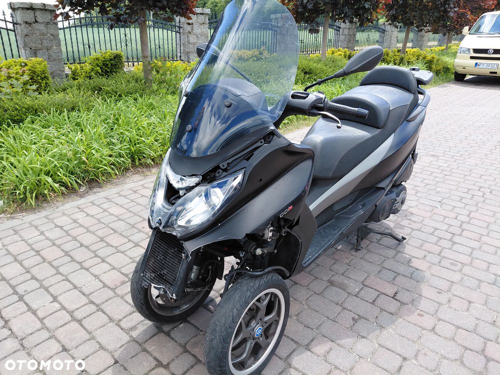 Piaggio MP-3 - 1