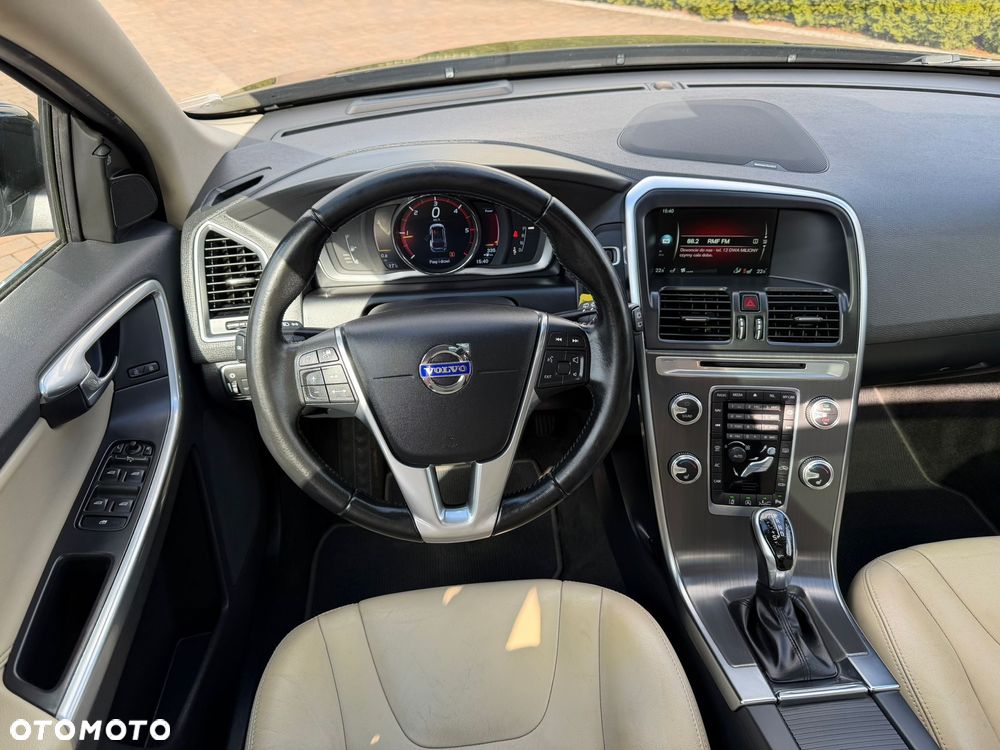 Volvo XC 60 D4 Geartronic Inscription - 8