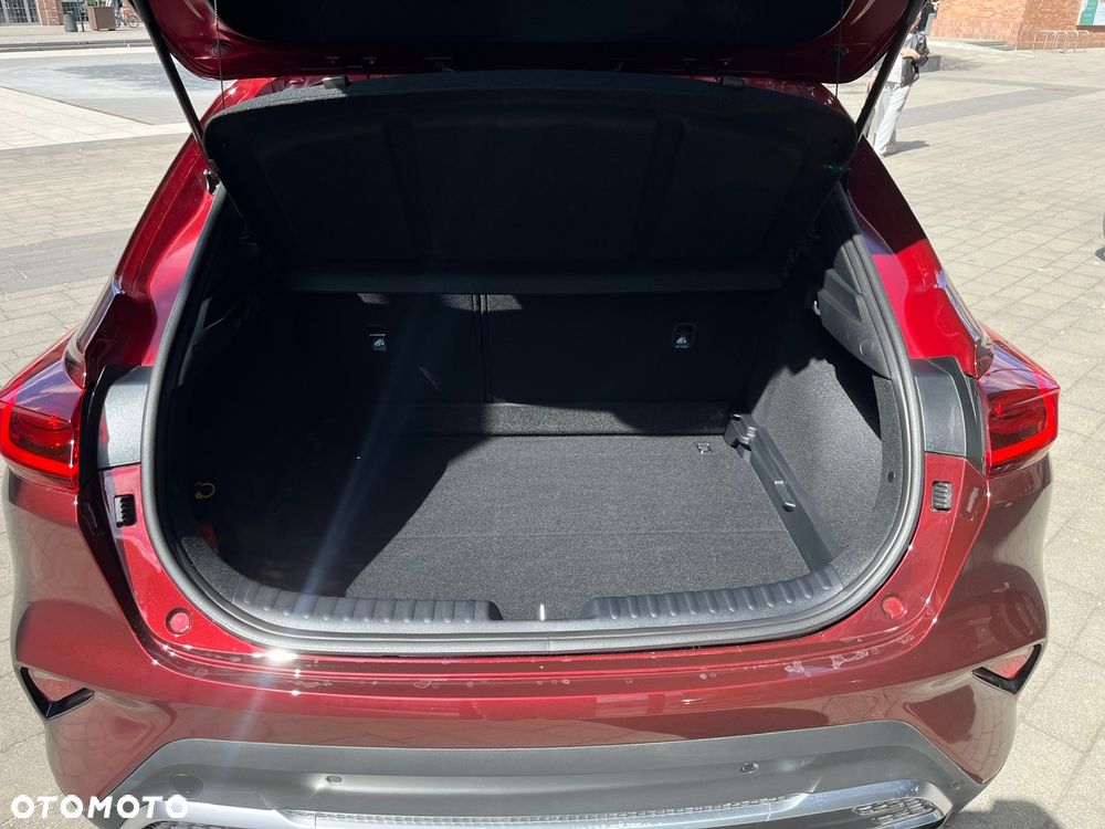 Kia XCeed 1.6 T-GDI M DCT - 9