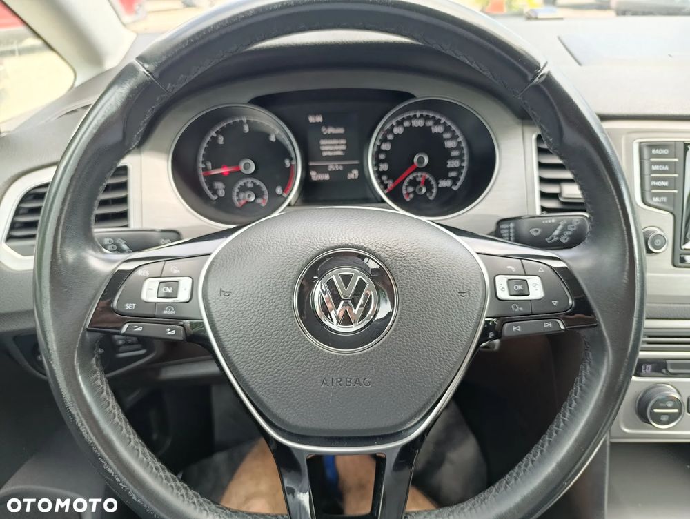 Volkswagen Golf Sportsvan 1.6 TDI BlueMotion Technology Lounge - 12