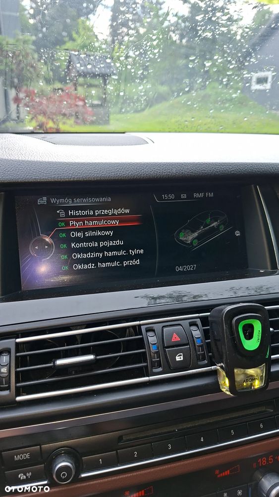 BMW Seria 5 530d xDrive - 7