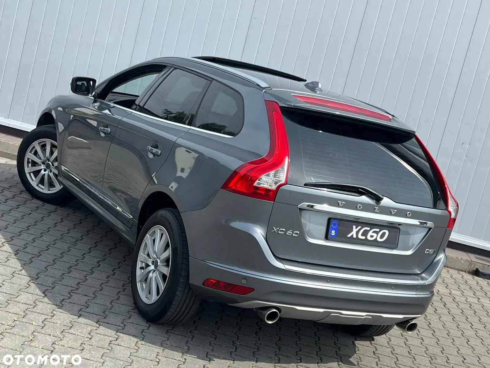 Volvo XC 60 2.4D AWD Summum - 29