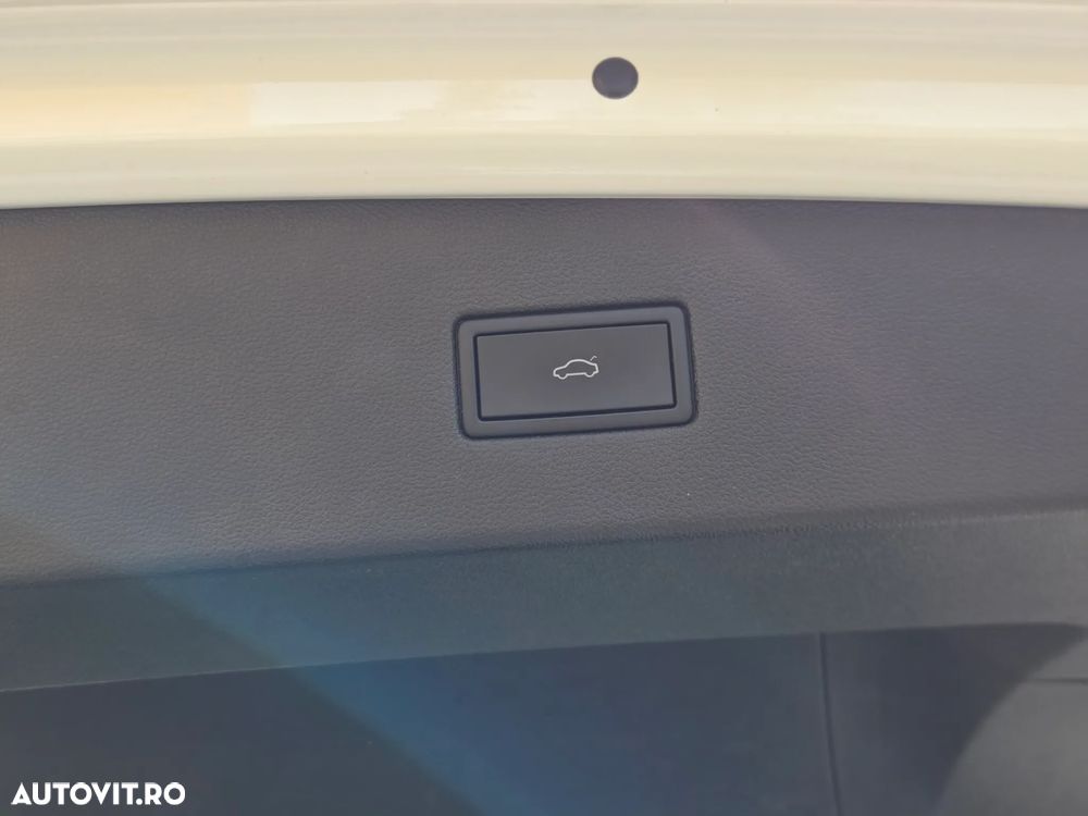 Volkswagen Tiguan 2.0 TDI SCR DSG IQ.DRIVE - 19