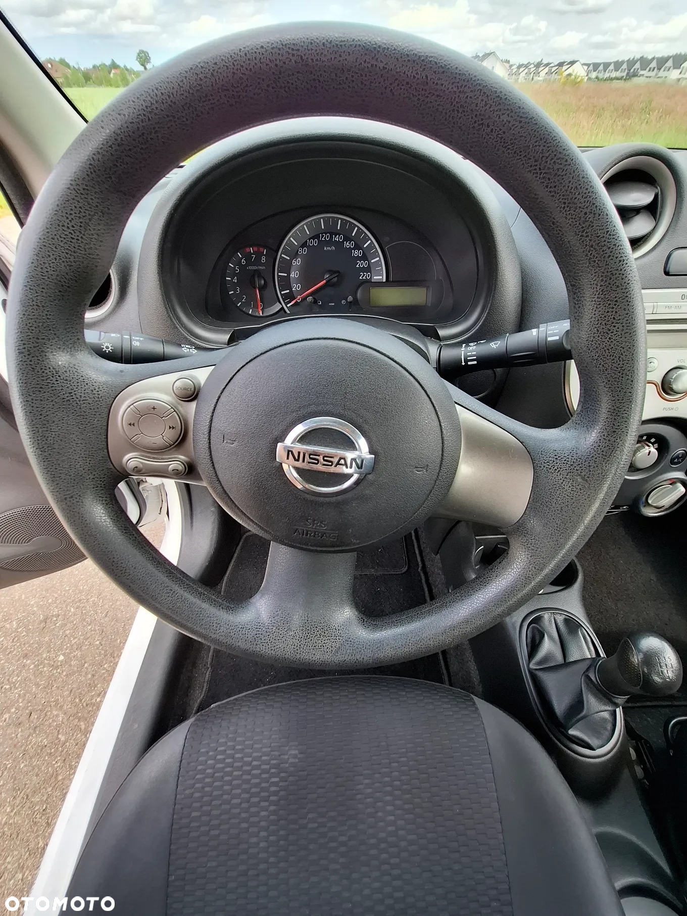 Nissan Micra 1.2 30th Anniversary - 17