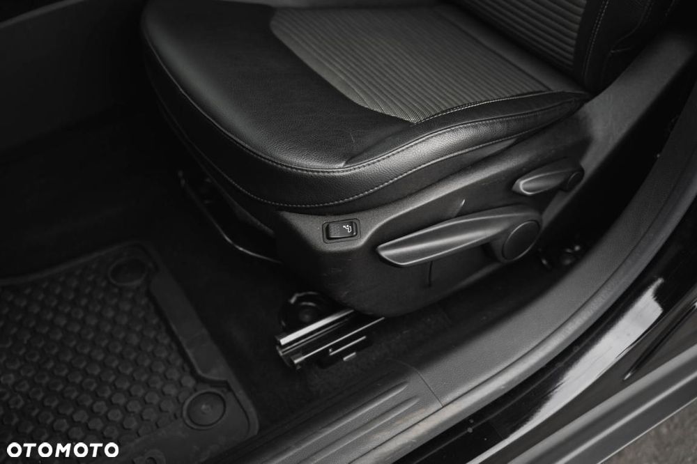 Jeep Compass - 27