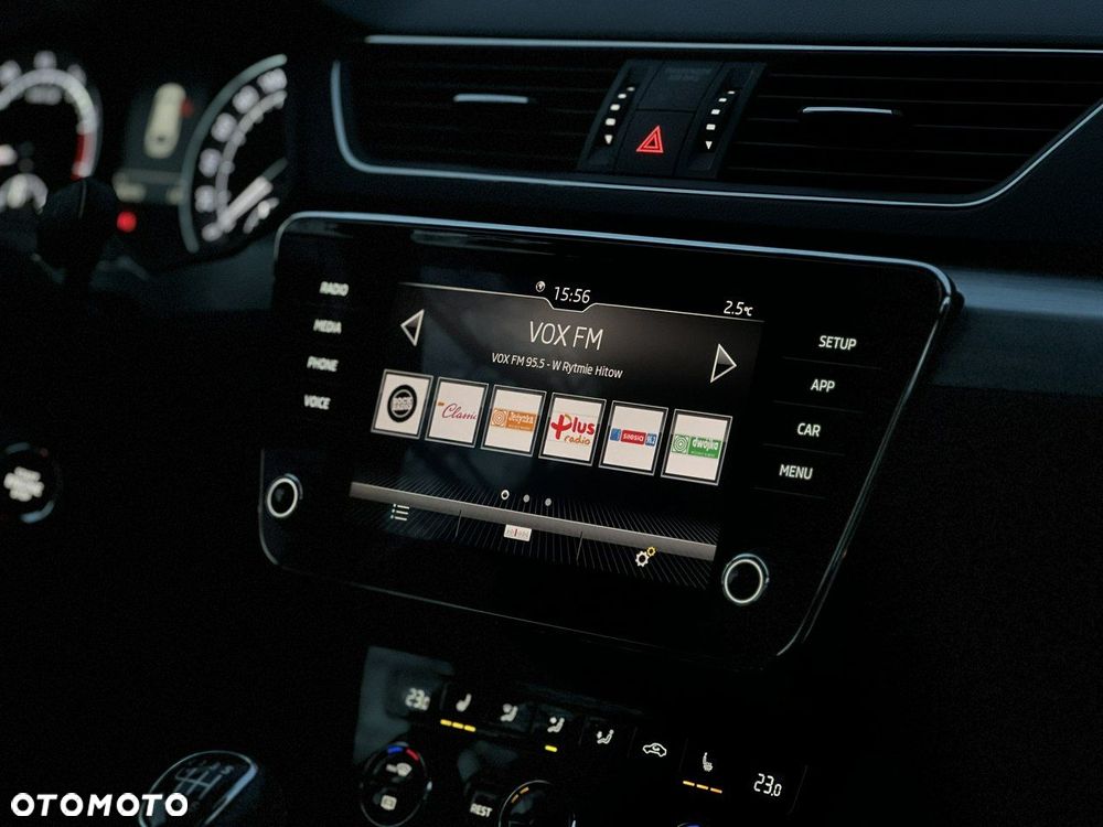 Skoda Superb 1.5 TSI Ambition - 16