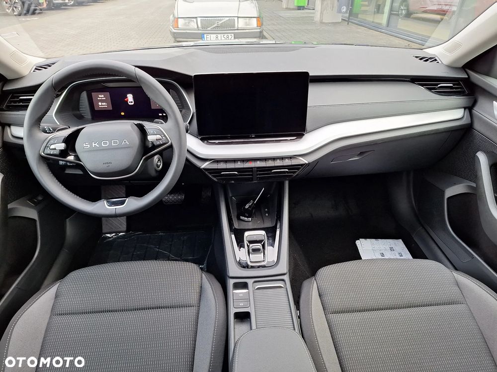 Skoda Octavia 2.0 TDI Edition 130 Selection DSG - 15
