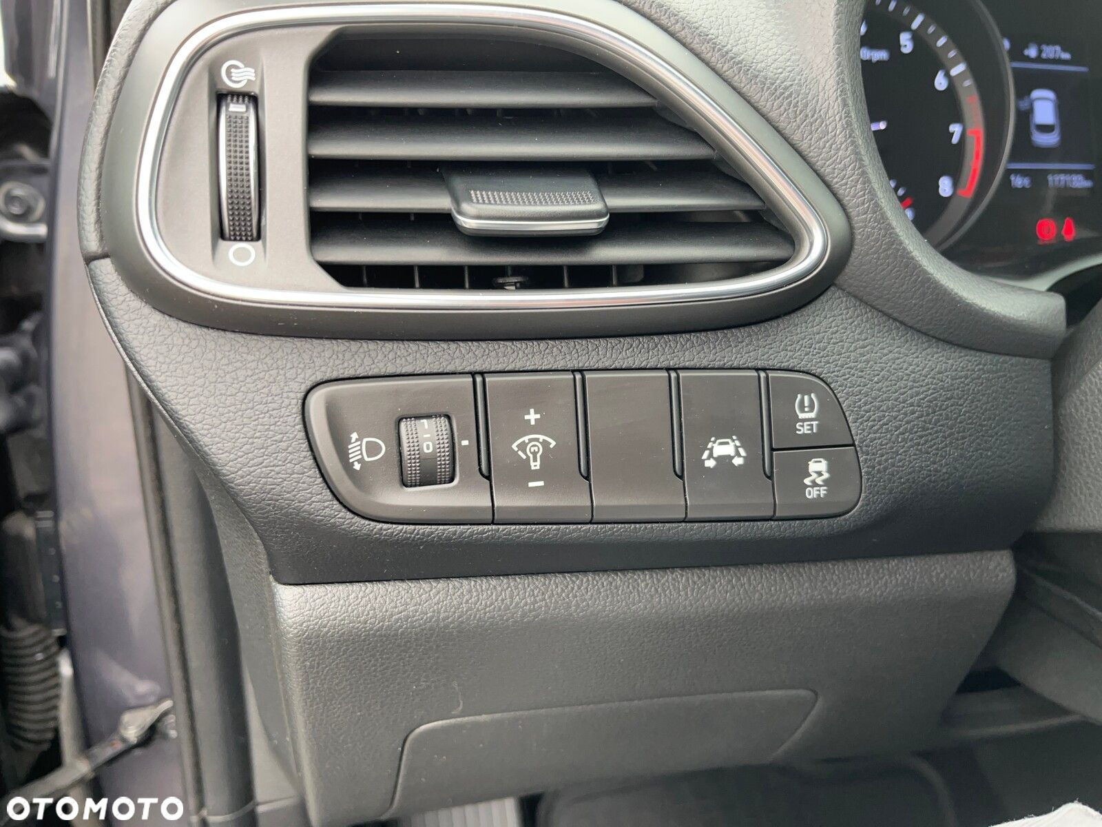 Hyundai i30 1.4 T-GDI Comfort DCT - 22