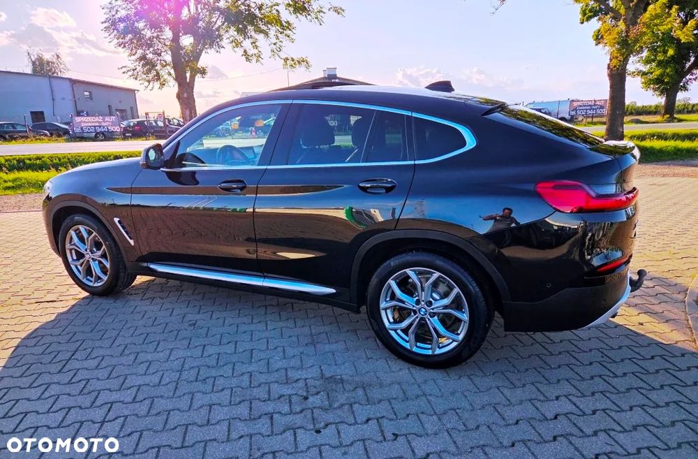 BMW X4 xDrive20d xLine sport - 16