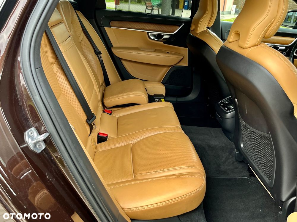 Volvo V90 D4 SCR AWD Inscription - 19