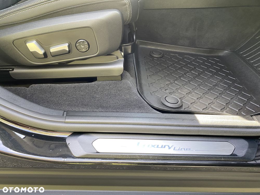 BMW X3 xDrive20i Luxury Line - 20