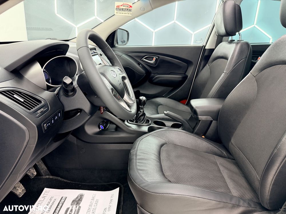 Hyundai ix35 1.7 CRDI 2WD Fifa World Cup Edition - 10