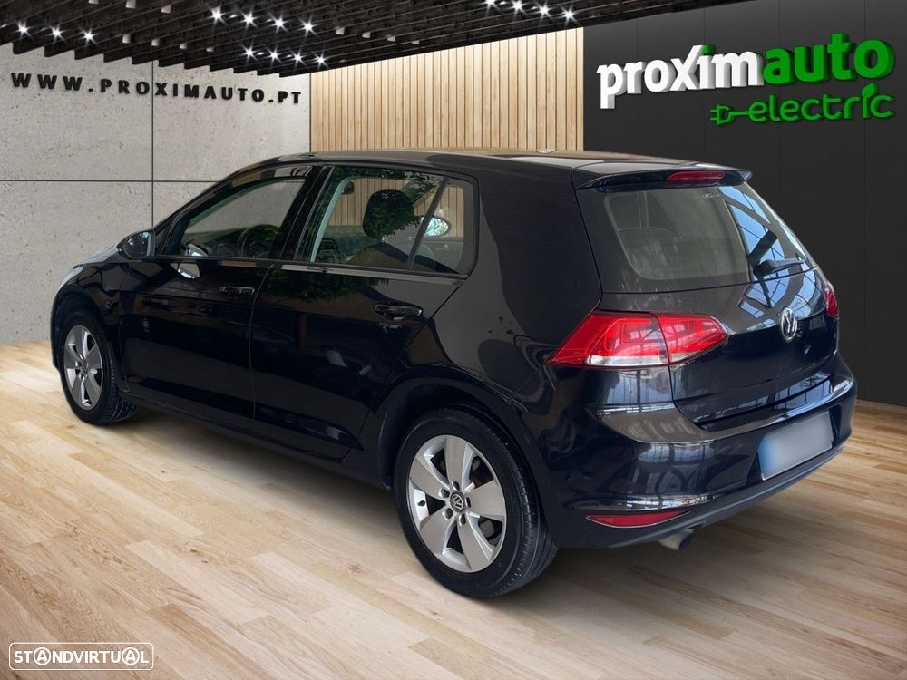 VW Golf 1.6 TDi Trendline - 11