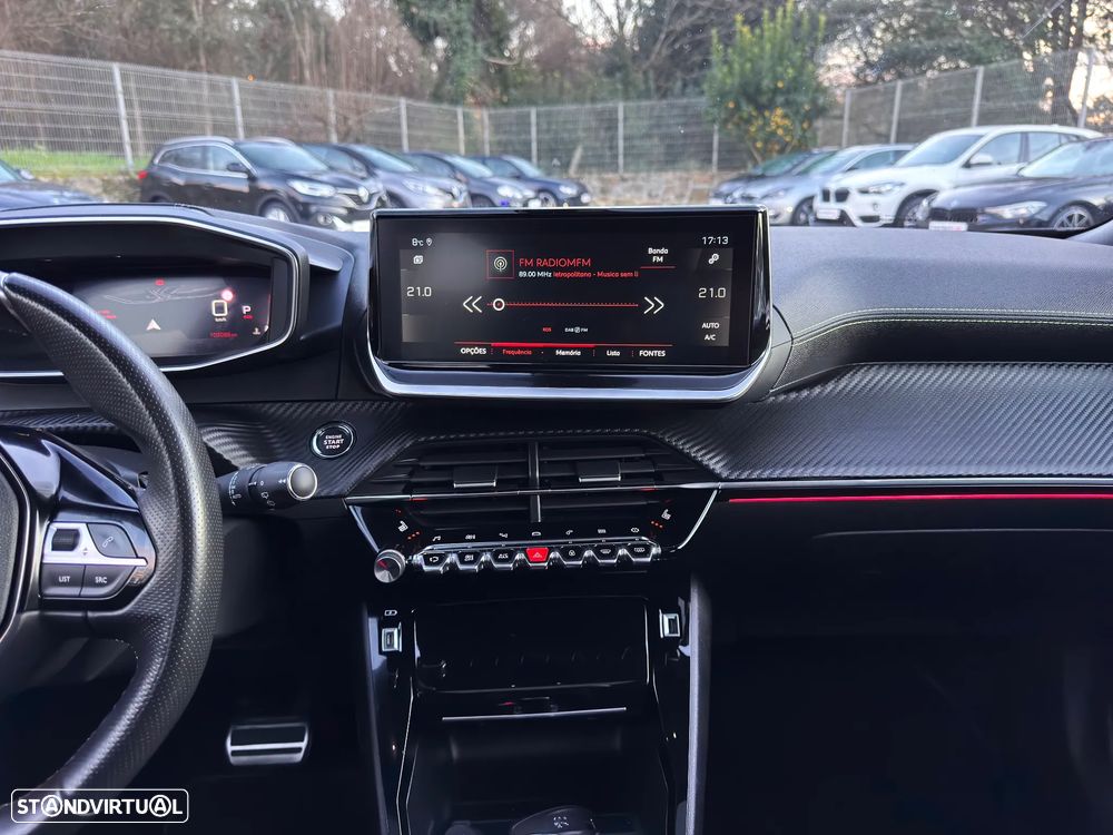 Peugeot 2008 1.2 PureTech GT Pack EAT8 - 49