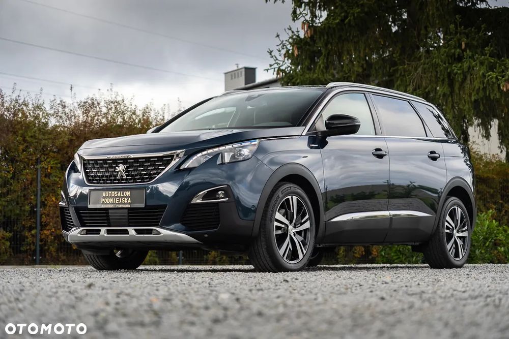 Peugeot 5008 - 5