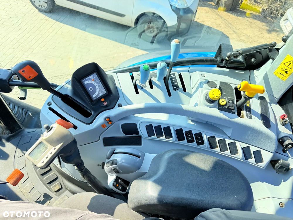 New Holland T6.155 - 25