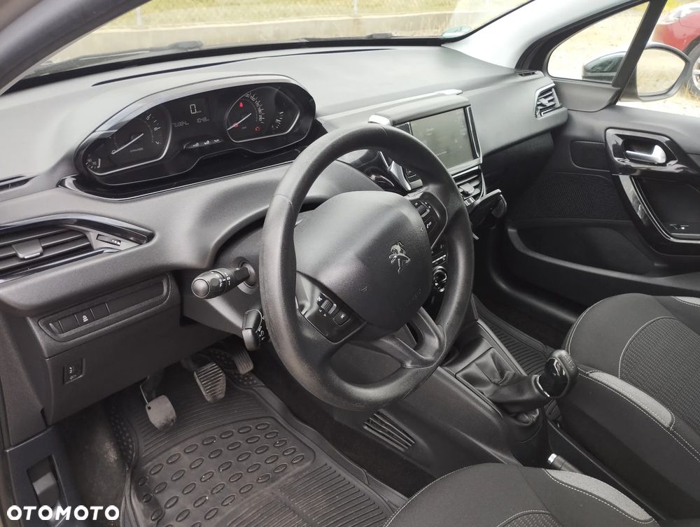 Peugeot 208 PureTech 82 Active - 18