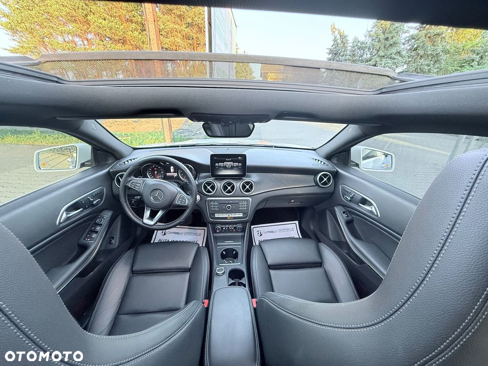 Mercedes-Benz CLA - 36