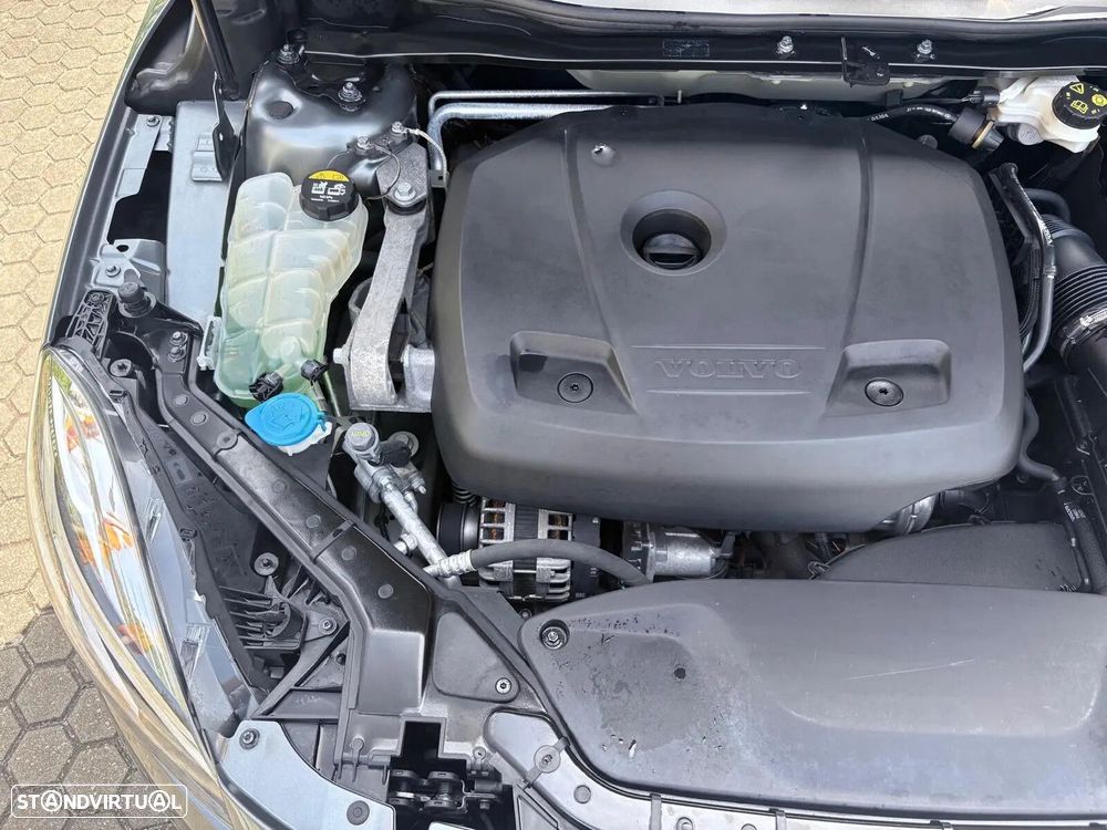 Volvo V40 1.5 T3 Sport Edition Plus Geartronic - 18