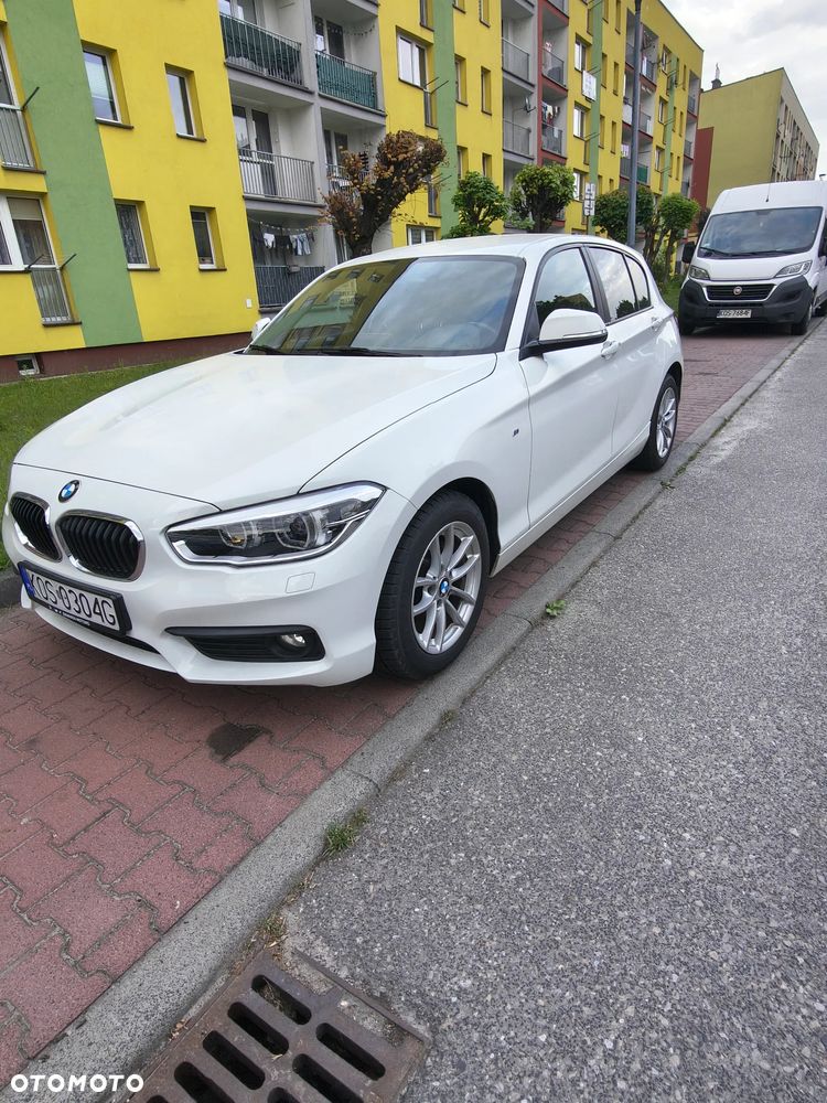 BMW Seria 1 118i - 1
