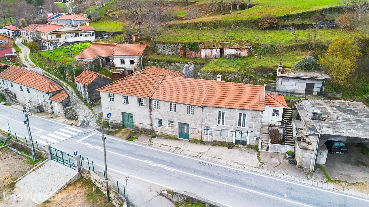 Moradia T4 para venda - Grande imagem: 3/32