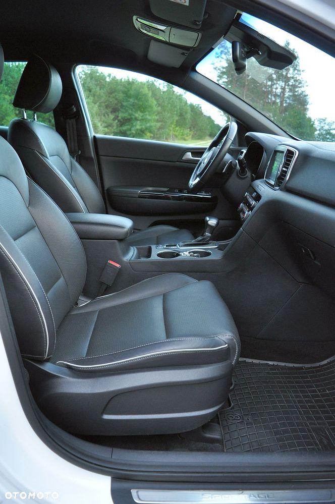 Kia Sportage 1.6 T-GDI AWD GT Line - 26