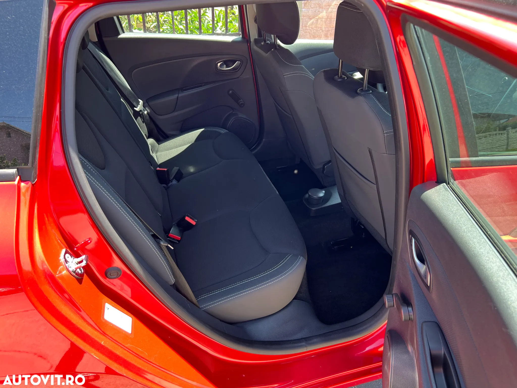 Renault Clio Grandtour (Energy) TCe 90 Start & Stop LIMITED - 9