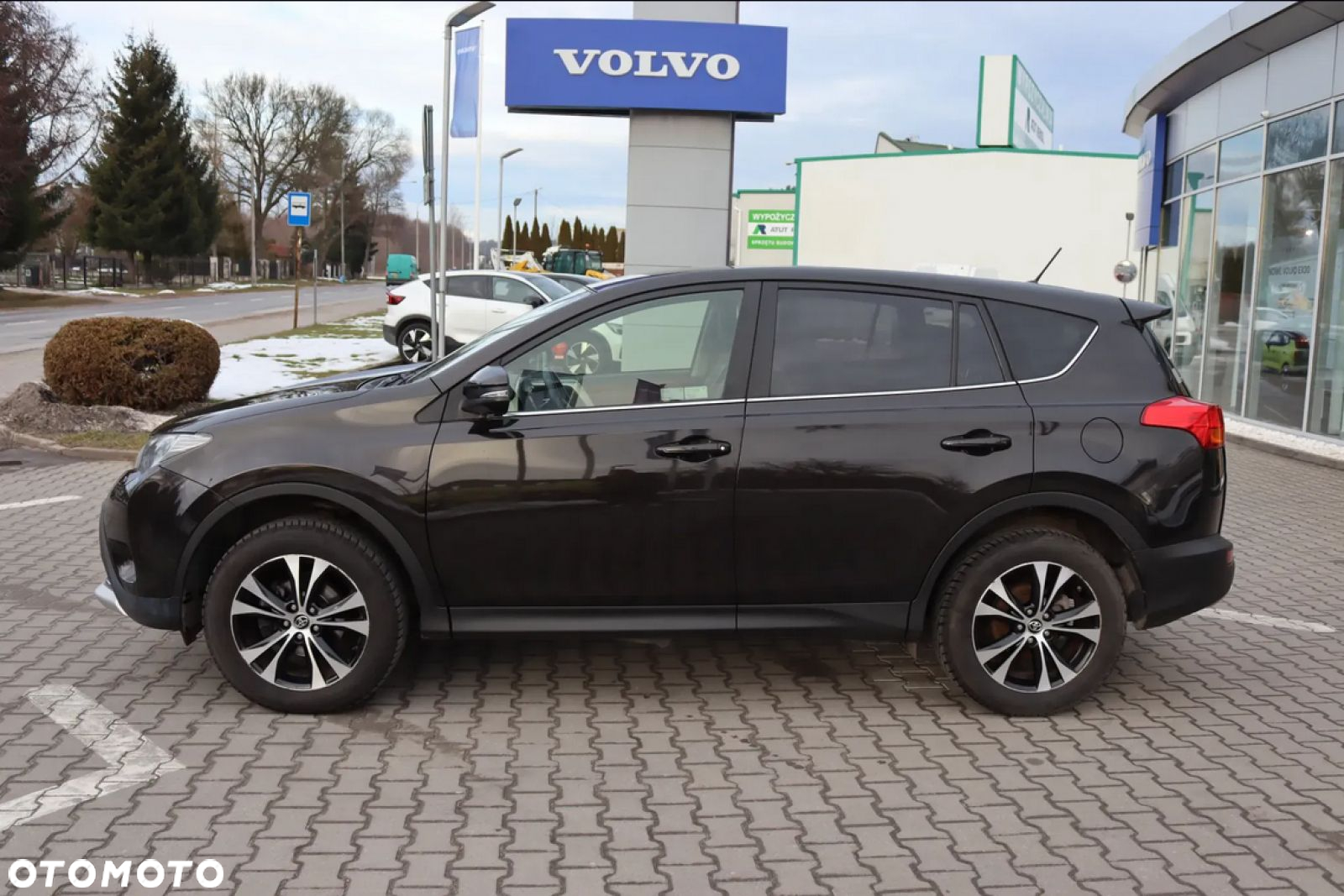 Toyota RAV4 - 9