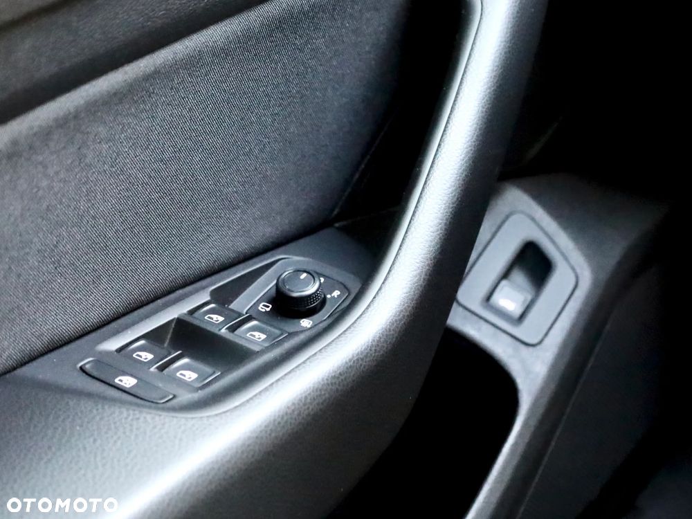 Volkswagen Arteon 1.5 TSI ACT Evo Essence DSG - 26
