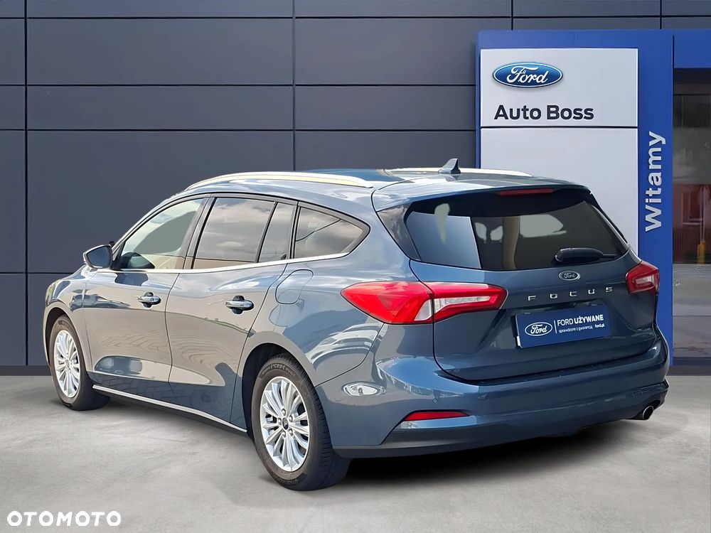 Ford Focus 1.0 EcoBoost Titanium - 3