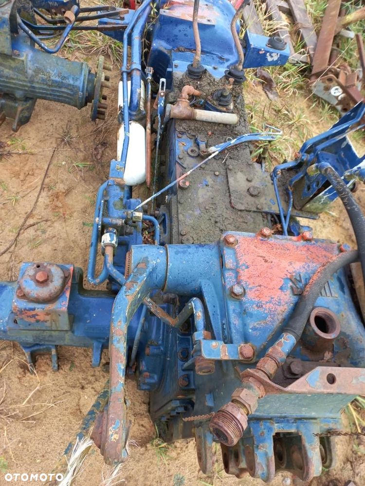 Części Same Centauro 75/Centurion/Mercury/Leopard most tylny,obudowa,skrzynia biegów 0.244.3110.0 zwolnica koło zębate wałek podnośnik widełki,obudowa - 1