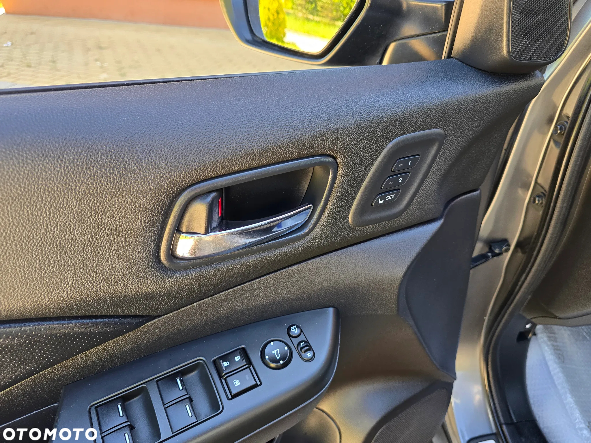 Honda CR-V 2.0i-VTEC 4WD Executive - 21