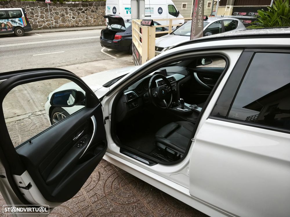 BMW 320 d Touring Auto Pack M - 17