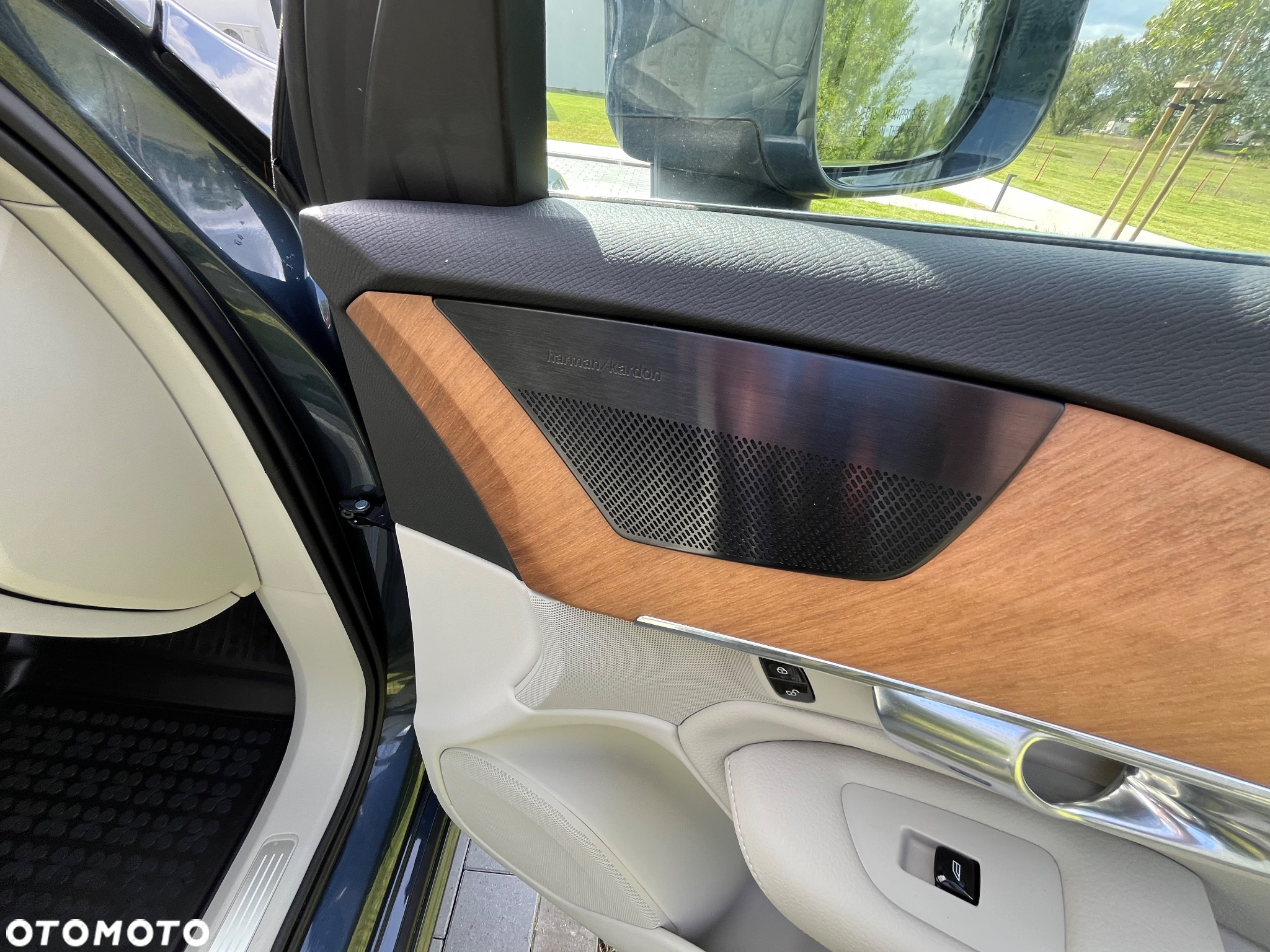 Volvo XC 90 T6 AWD Geartronic Momentum Pro - 18