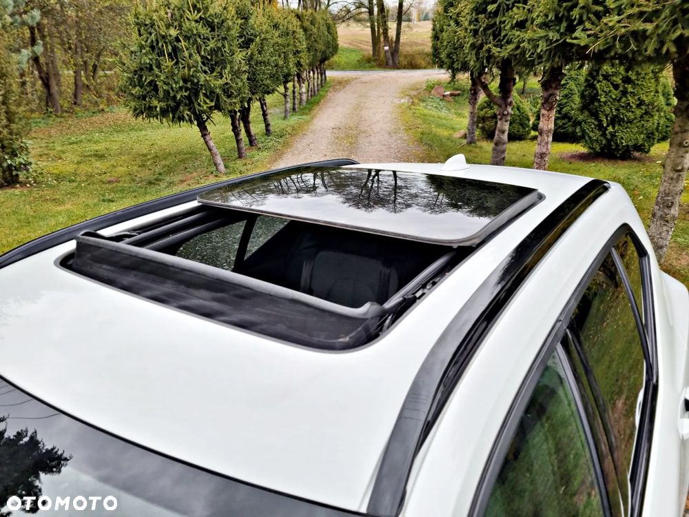 Volvo XC 40 B3 B DKG Plus Black Edition - 10