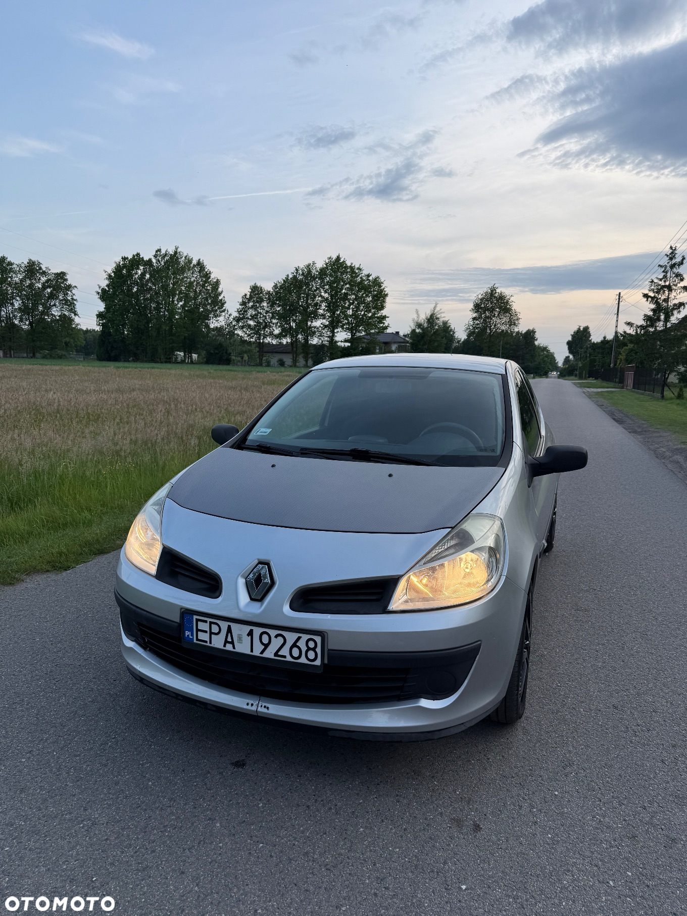 Renault Clio 1.2 16V Authentique - 3