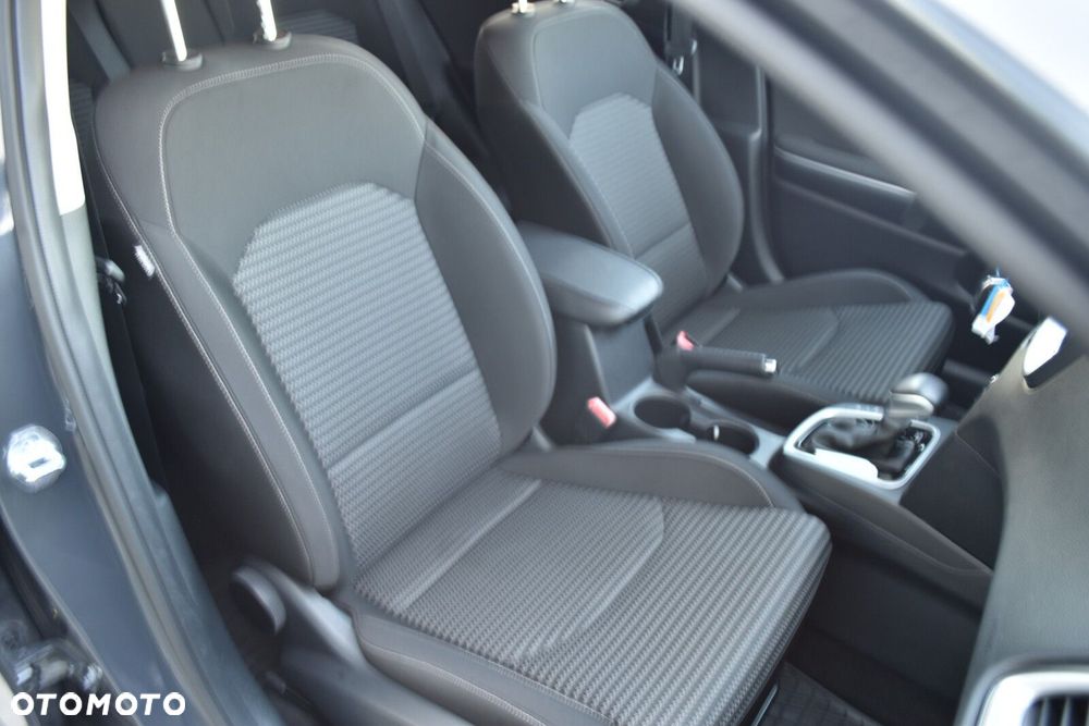 Kia XCeed 1.5 T-GDI M DCT - 29