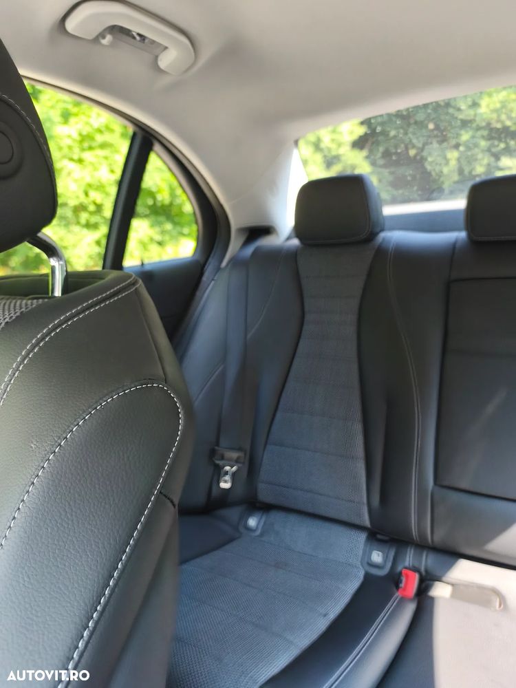 Mercedes-Benz E 200 MHEV Aut. - 11