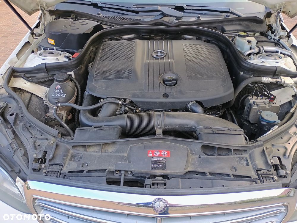 Mercedes-Benz Klasa E 220 BlueTEC 9G-TRONIC Elegance - 13
