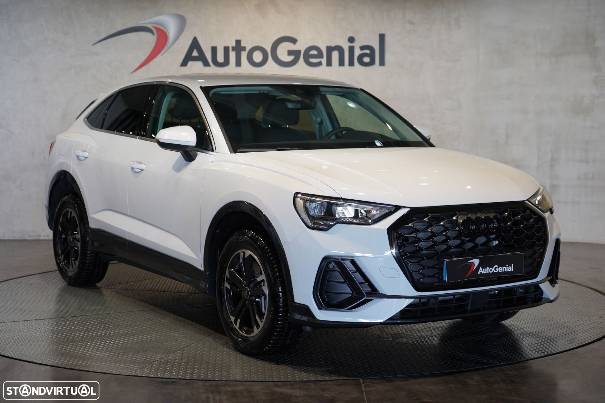 Audi Q3 Sportback 45 TFSIe S tronic - 9