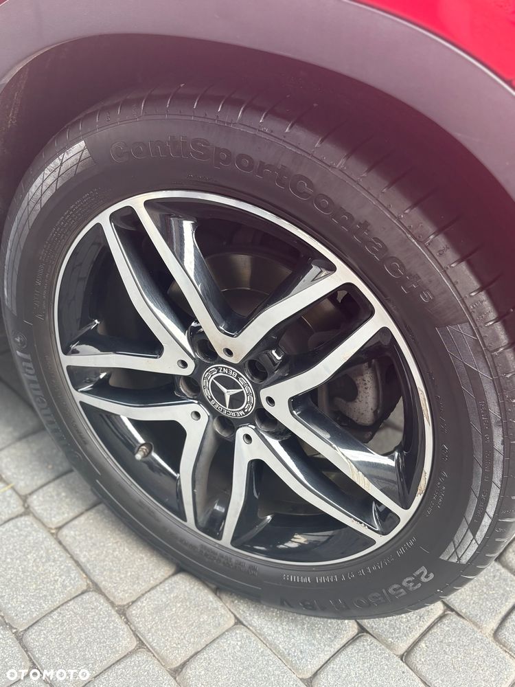 Mercedes-Benz GLA 200 7G-DCT Urban - 23