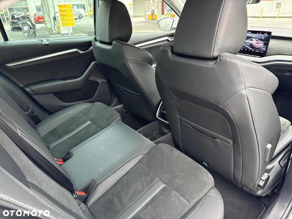 Skoda Octavia 1.5 TSI mHEV Selection DSG - 22