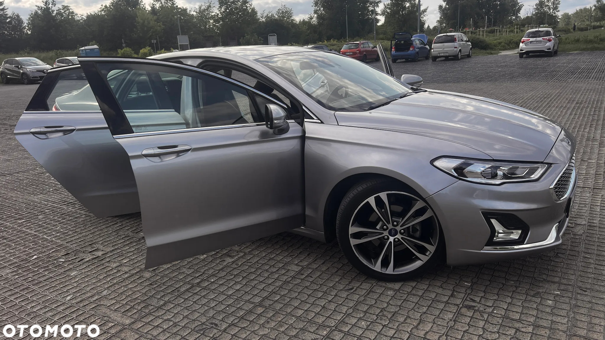 Ford Fusion 2.0 EcoBoost Titanium - 5
