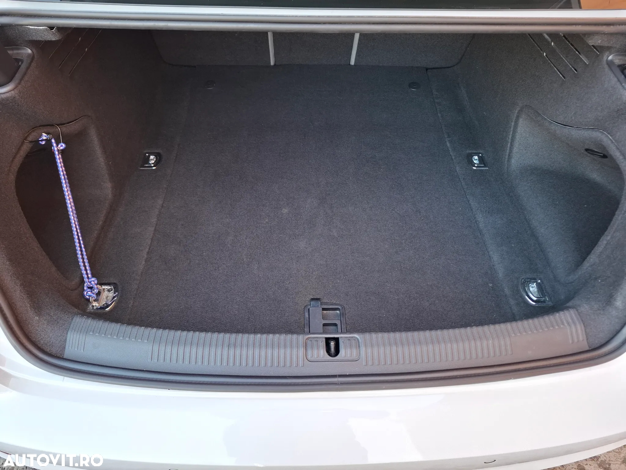 Audi A4 Avant 2.0 TDI S tronic Design - 14